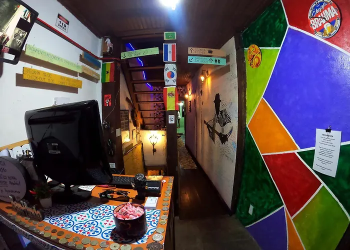 Hostel Uai